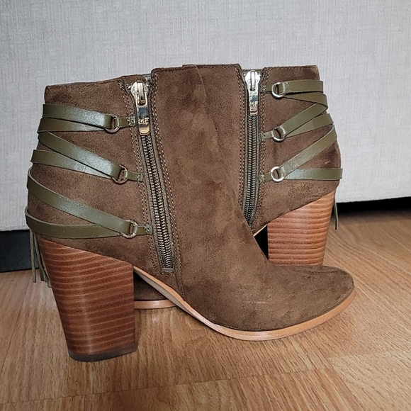 Heeled Booties - Picture 2 of 5